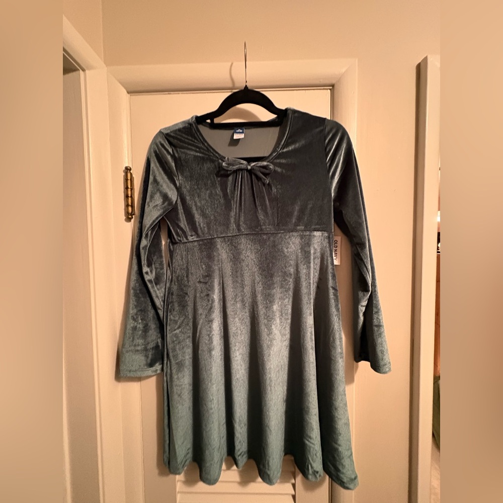 Old Navy Velvet Kids Dress-size XL (14-16)